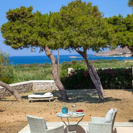 Dellagracia Mansion In Poseidonia Syros