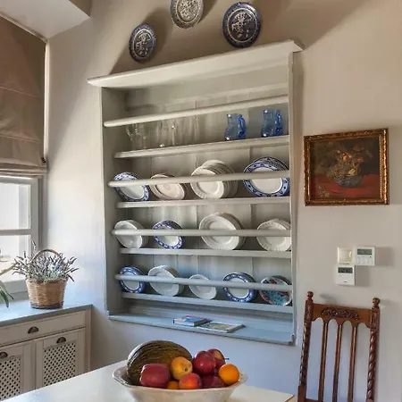 Dellagracia Mansion In Poseidonia Syros Willa