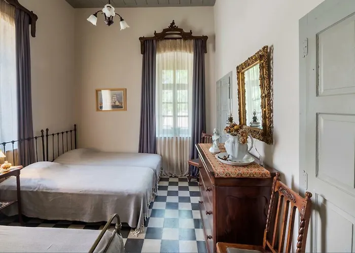 Dellagracia Mansion In Poseidonia Syros Villa *