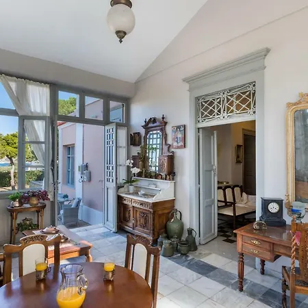 Dellagracia Mansion In Poseidonia Syros Villa Posidhonía