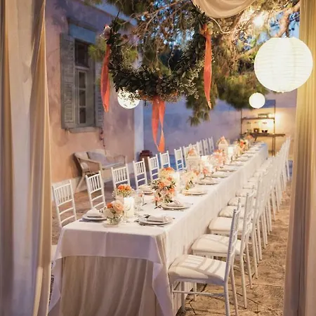Dellagracia Mansion In Poseidonia Syros Villa *