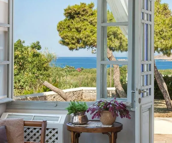 Dellagracia Mansion In Poseidonia Syros