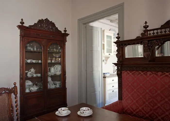 Villa Dellagracia Mansion In Poseidonia Syros *