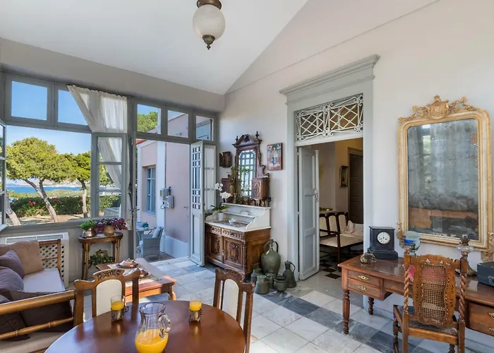 Dellagracia Mansion In Poseidonia Syros Villa Posidhonía