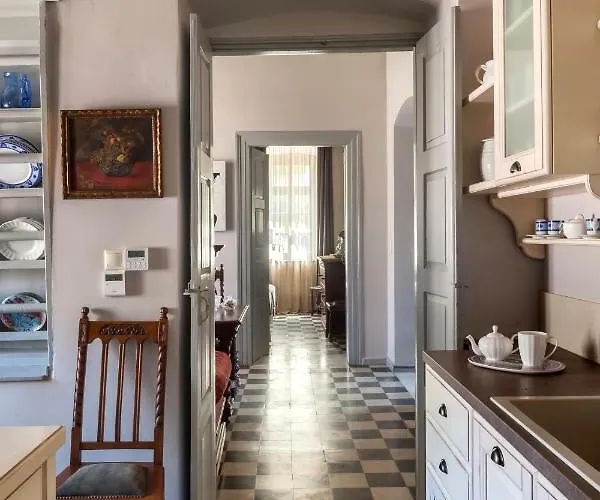 Dellagracia Mansion In Poseidonia Syros Villa