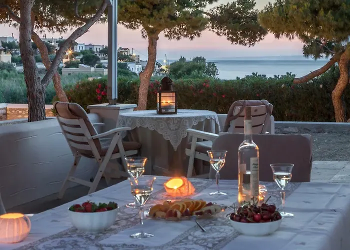 Dellagracia Mansion In Poseidonia Syros * Posidhonía